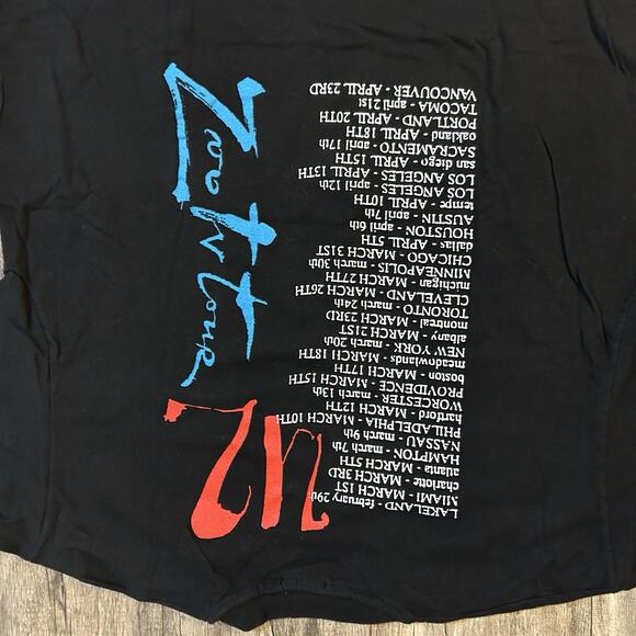 Vintage 1990 U2 Zoo TV Tour Concert Tshirt Black XL Hanes Beefy Tag Made In USA - Picture 7 of 8